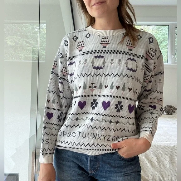 Vintage alphabet White and Purple Patterned Sweater teacher small - Picture 11 of 12
